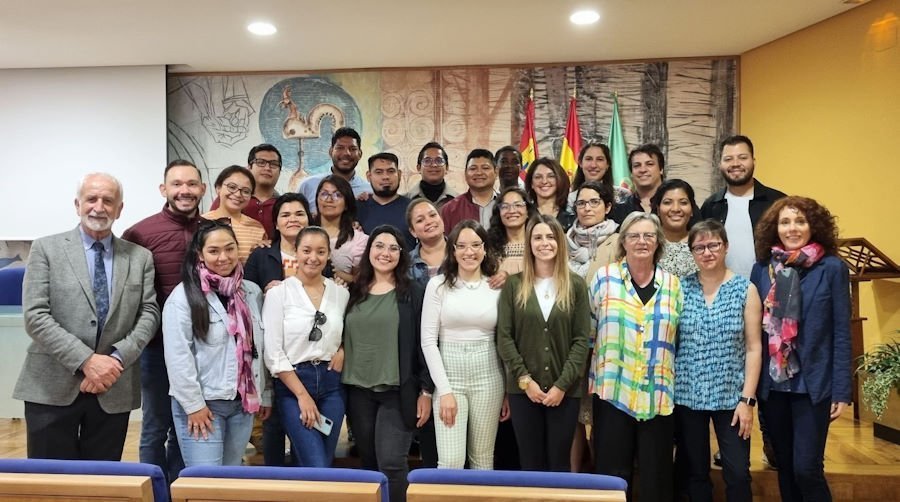 convocatoria master lexicografia 2024